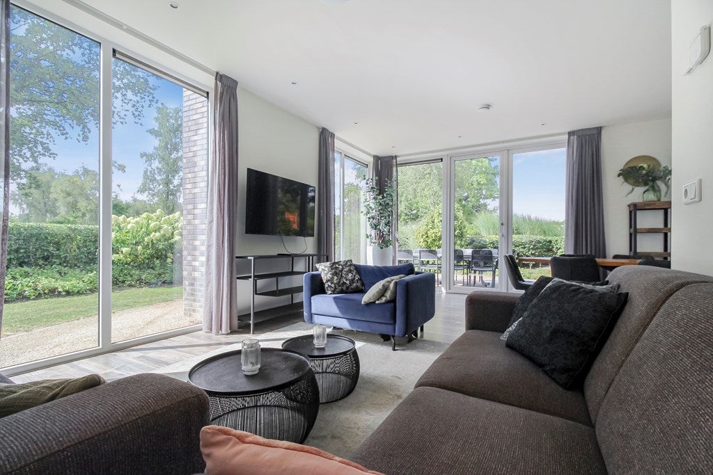 Vrijstaande woning te koop: Spijkweg 15-128, Biddinghuizen