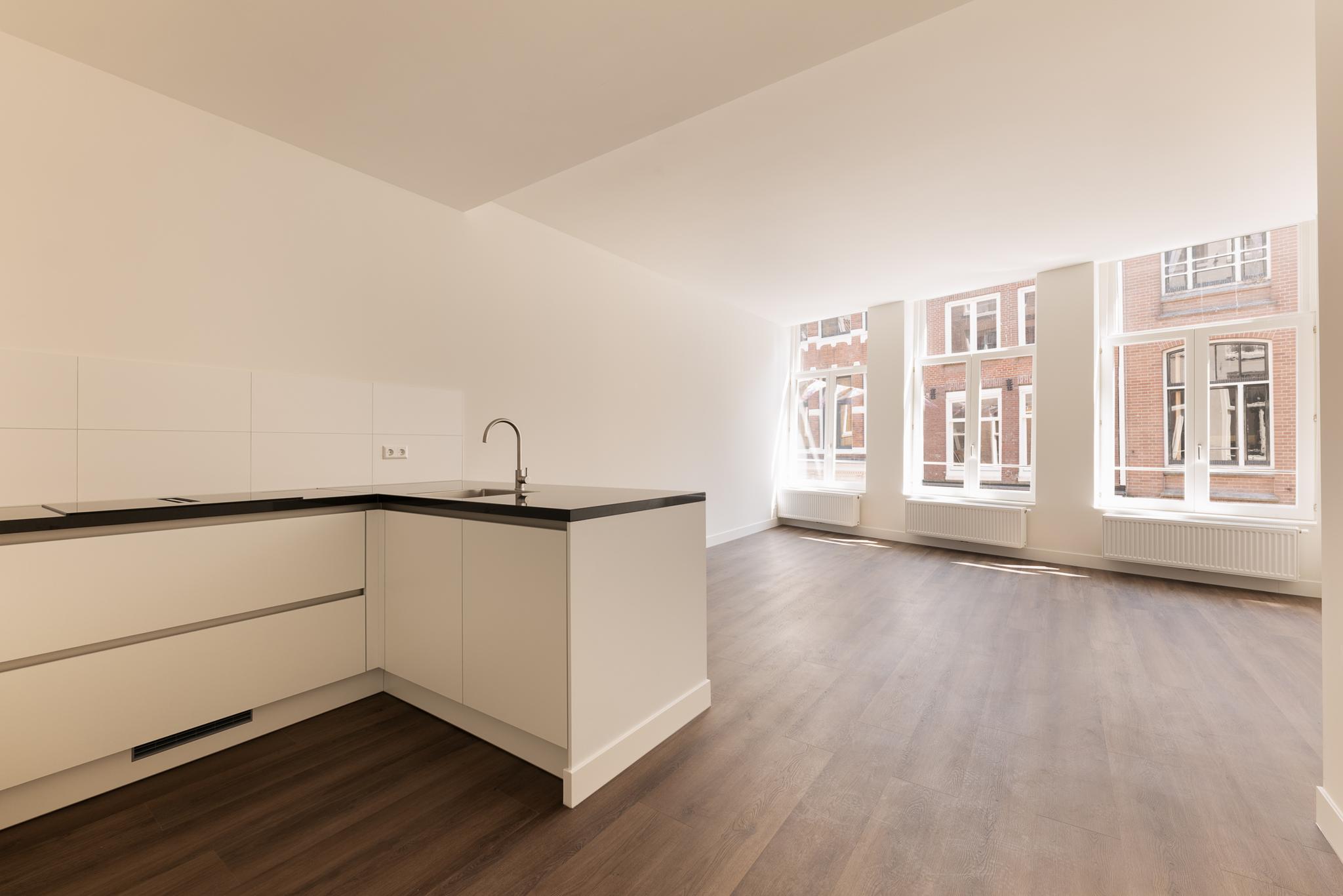 Te huur Appartement Nieuwendijk in Amsterdam