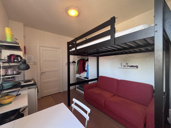 Kamer Koning Clovisstraat in Maastricht