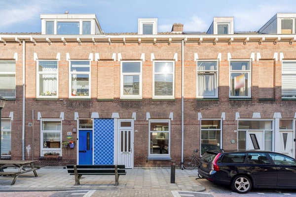 Huis Maasdamsestraat 10 in Schiedam