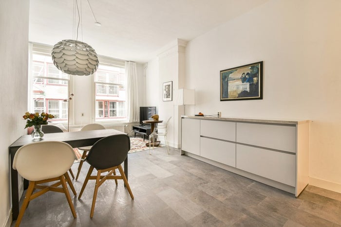 Te huur: Appartement Nieuwe Hoogstraat 8 1 in Amsterdam