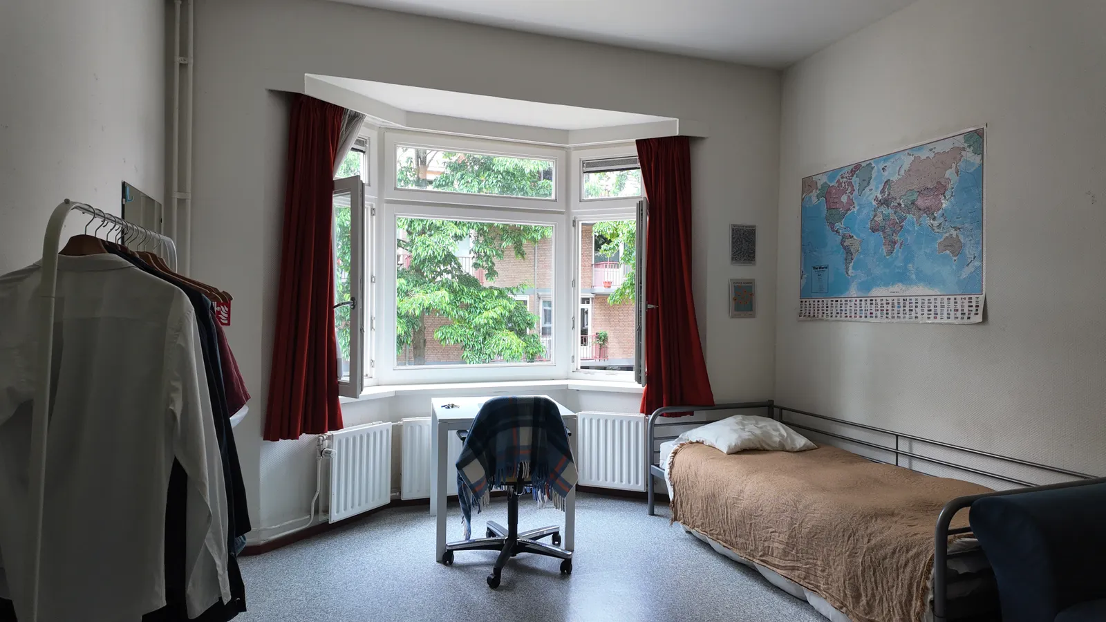 Room Menno van Coehoornstraat