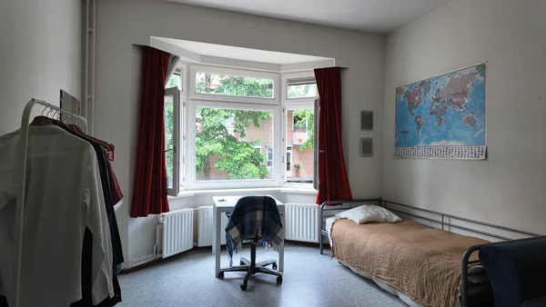 Kamer Menno van Coehoornstraat in Maastricht
