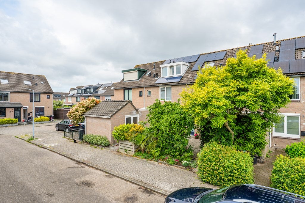 Tussenwoning te koop: Dopheidestraat 23, Lisserbroek