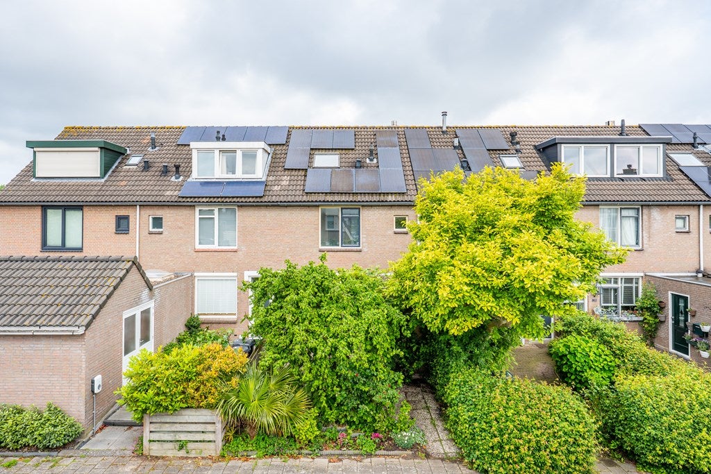 Tussenwoning te koop: Dopheidestraat 23, Lisserbroek