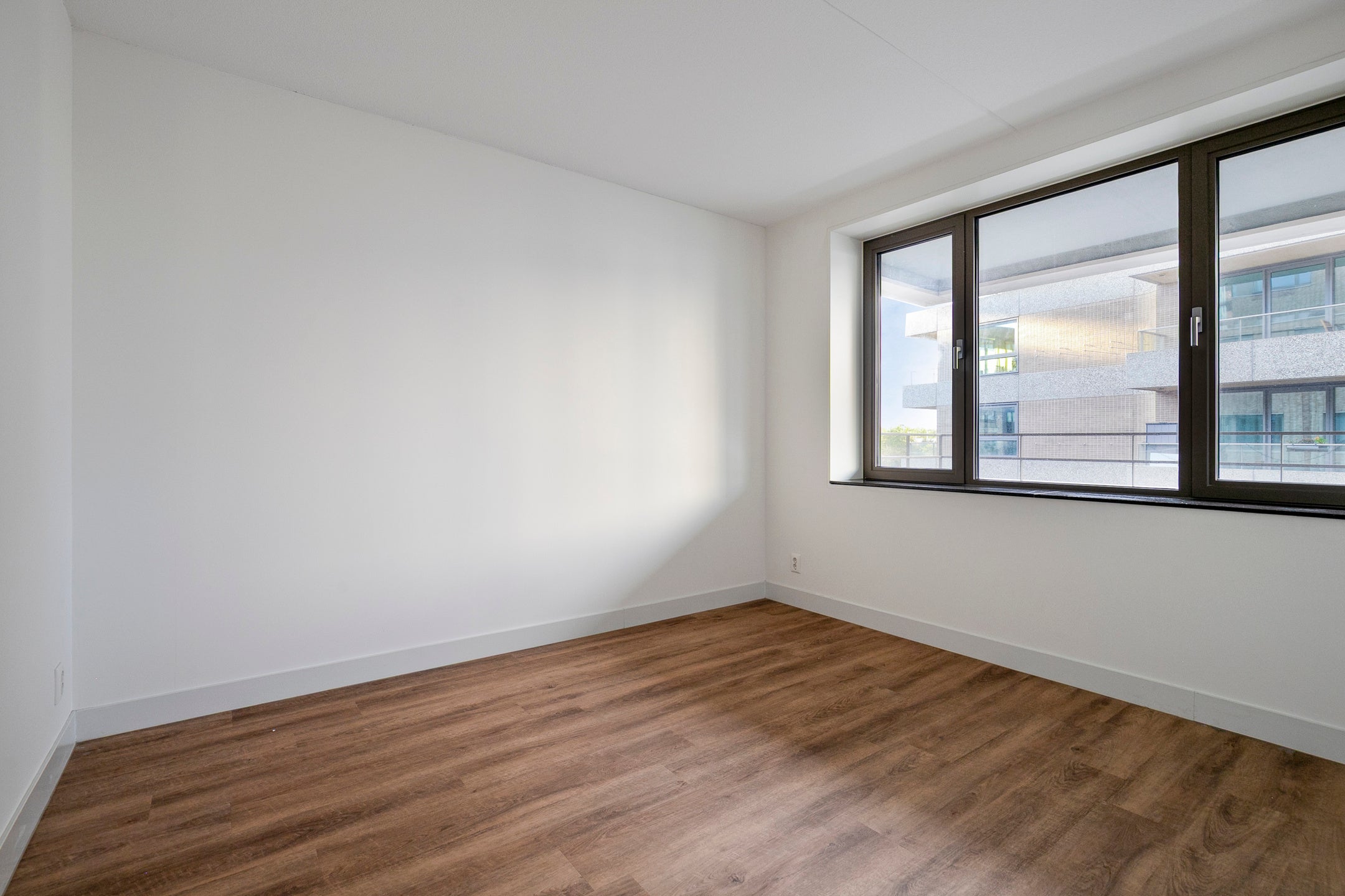 Appartement te huur: Elzenhagensingel 296, Amsterdam