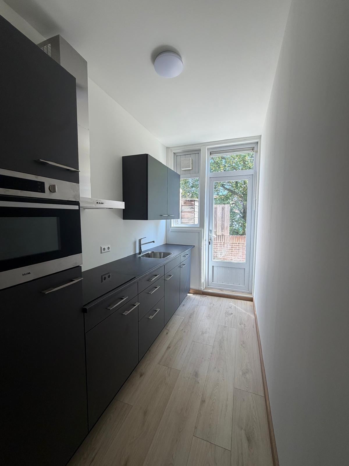 Woning te huur: Rembrandtlaan, Schiedam