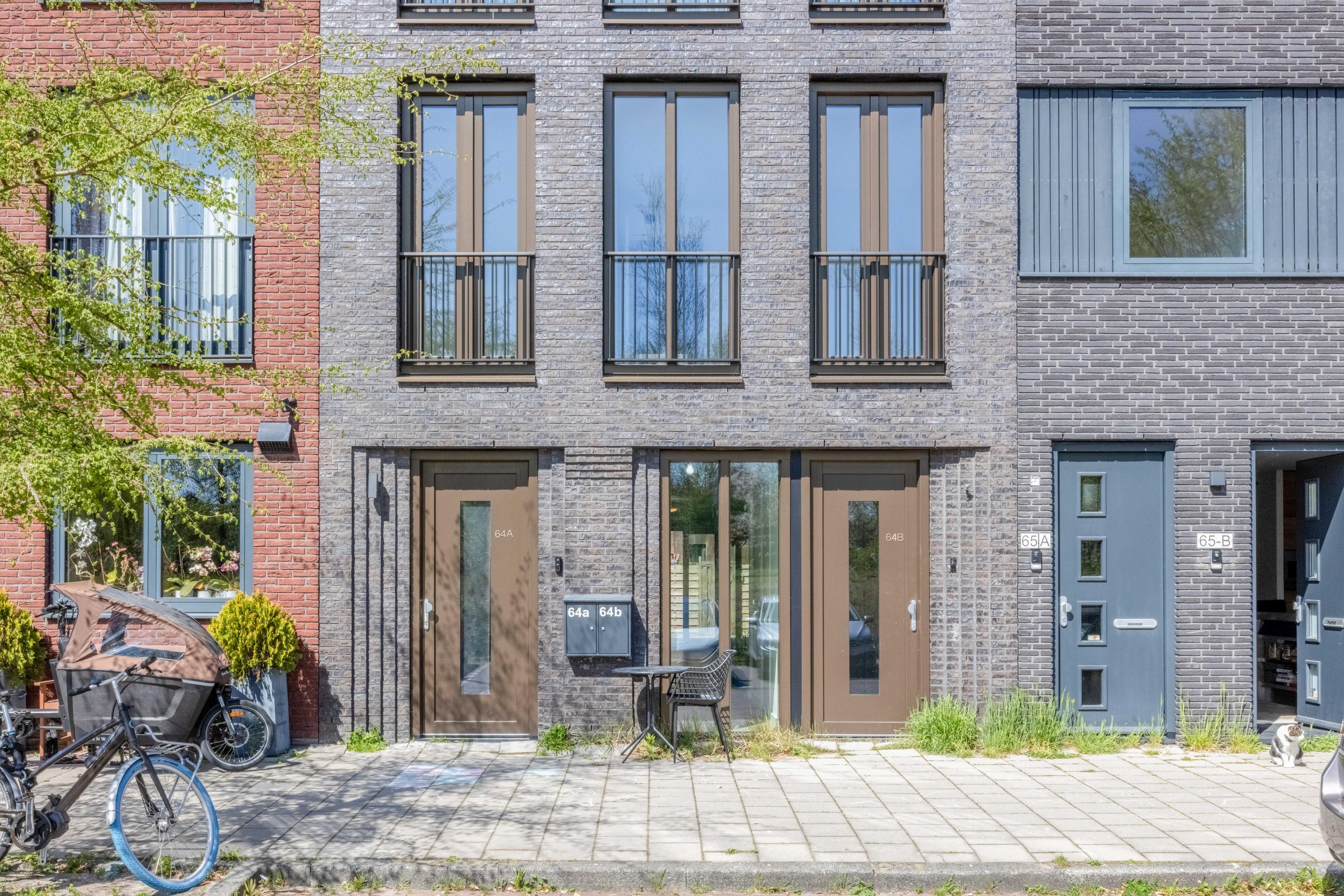 IJsselmeerstraat 64 B apartment