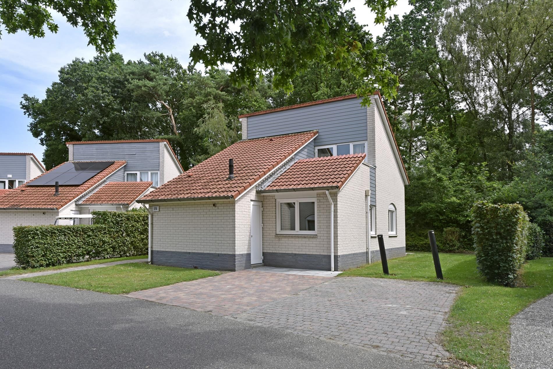 Huis Dorperheideweg 12 126 in Arcen