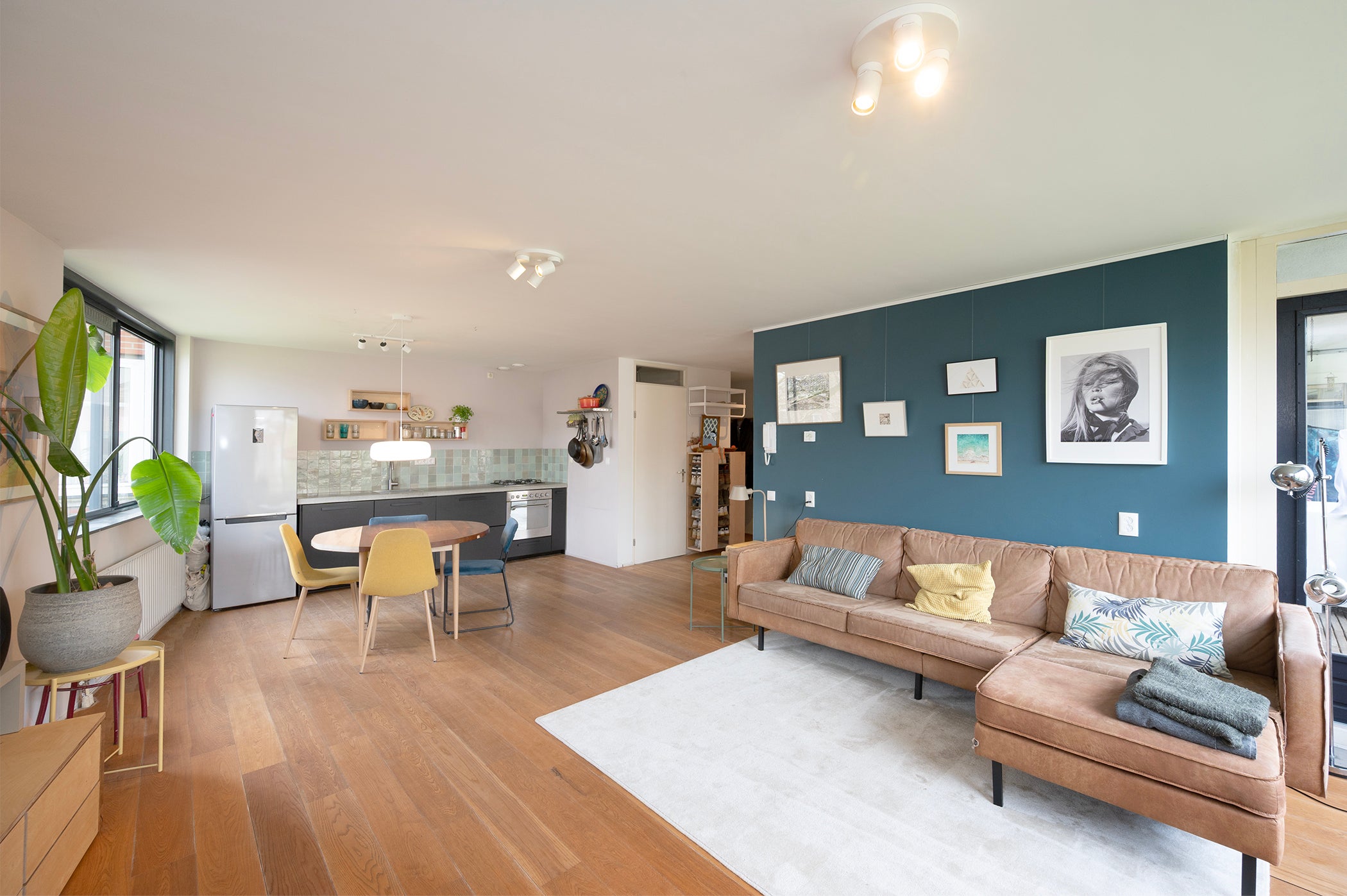 Woning te huur: Oetewalerstraat, Amsterdam