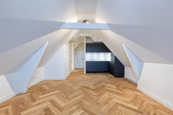 Witte de Withstraat 12 B