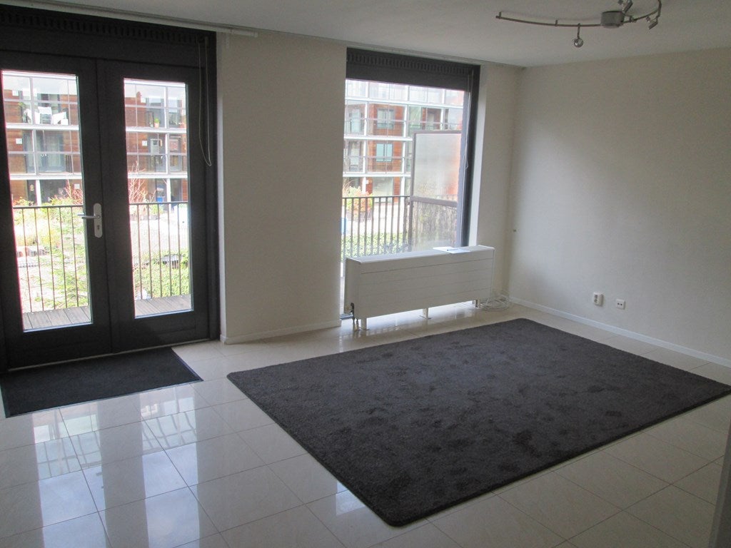 Woning te huur: J.H. van den Broekstraat, Rotterdam