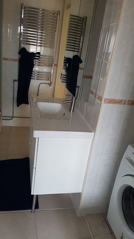 Woning te huur: J.H. van den Broekstraat, Rotterdam