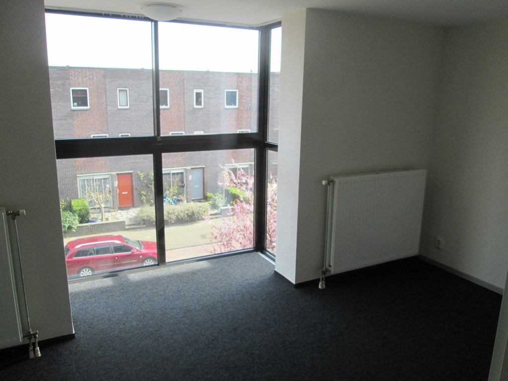 Woning te huur: J.H. van den Broekstraat, Rotterdam