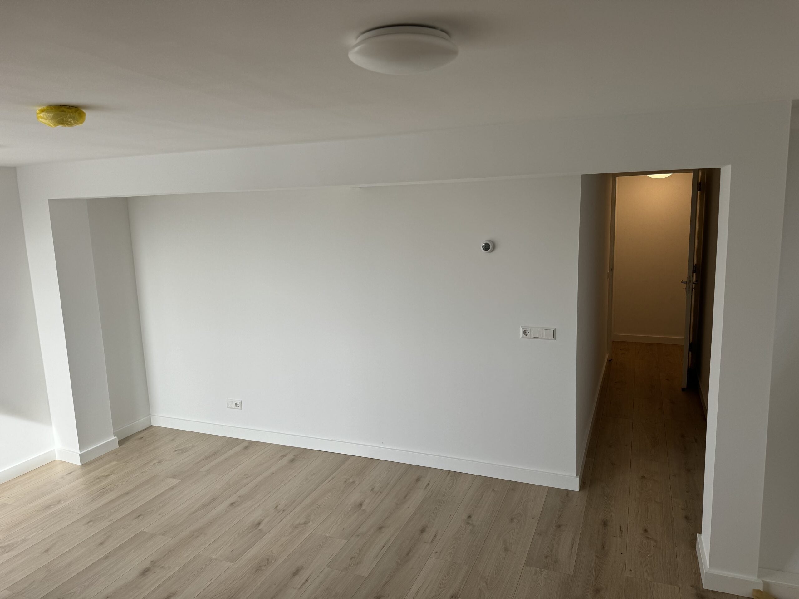 Twee-onder-één-kap te huur: Enschotsestraat 62C, Tilburg
