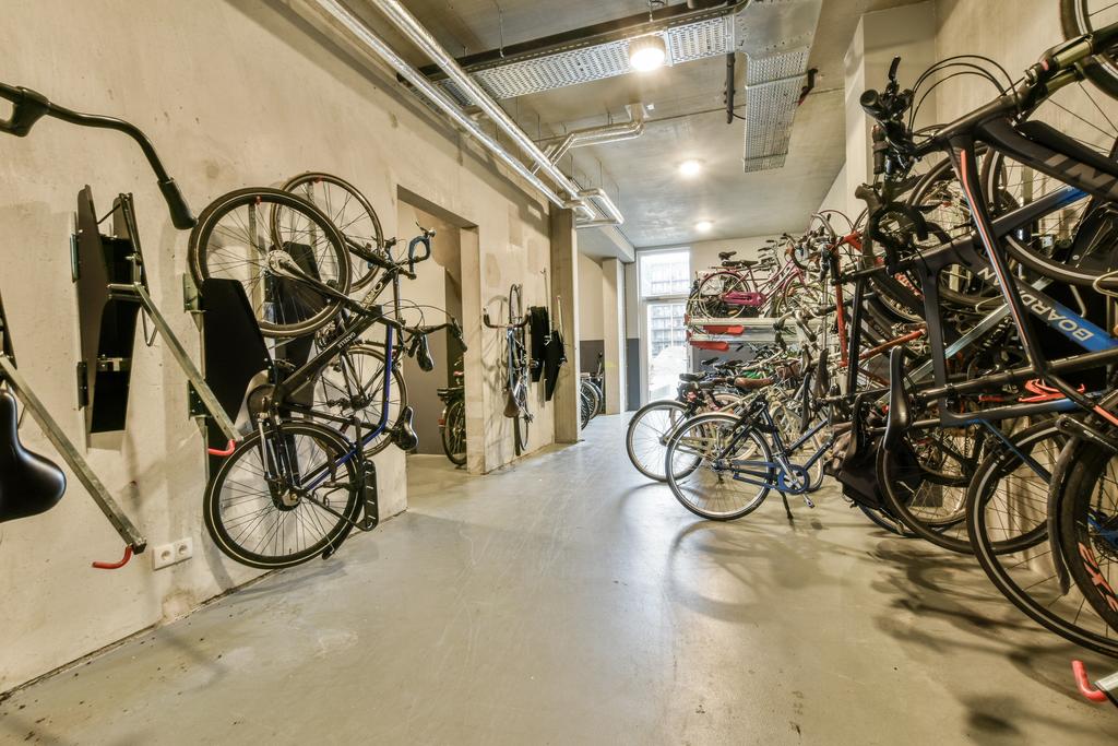 Appartement te huur: Distelweg 261, Amsterdam
