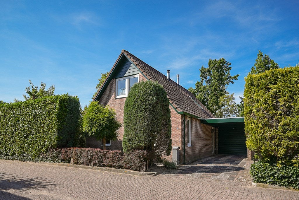 Huis Bezander 3 in Heukelum