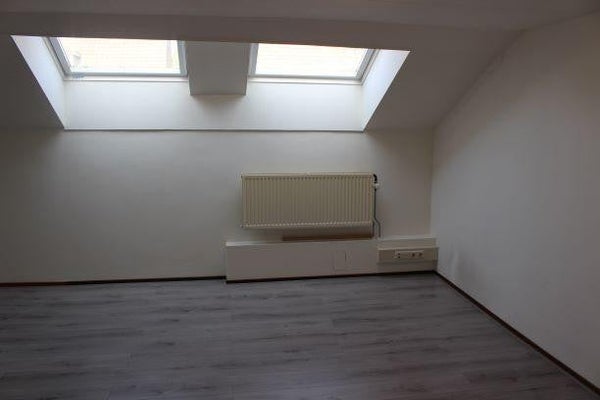 Room Dorpstraat