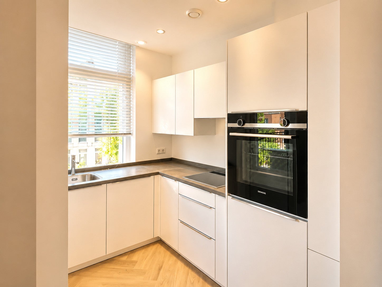 Woning te huur: Henegouwerlaan, Rotterdam
