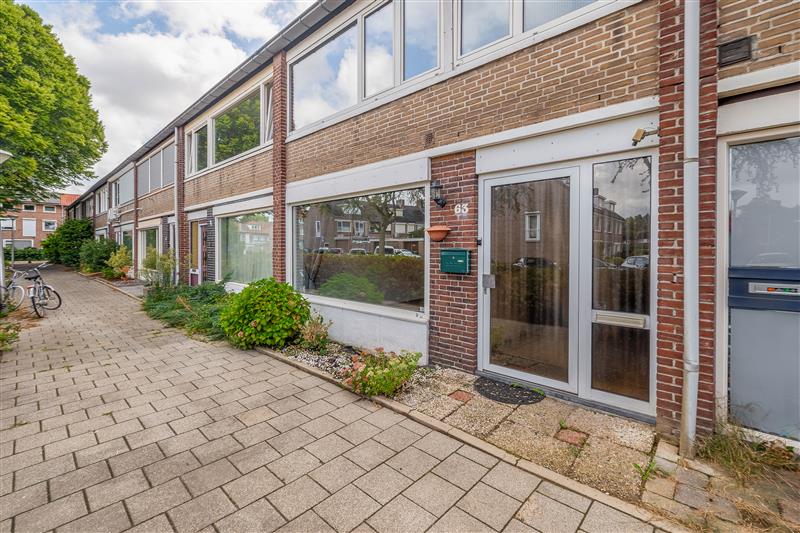 Tussenwoning te koop: Chopinlaan 63, Eindhoven