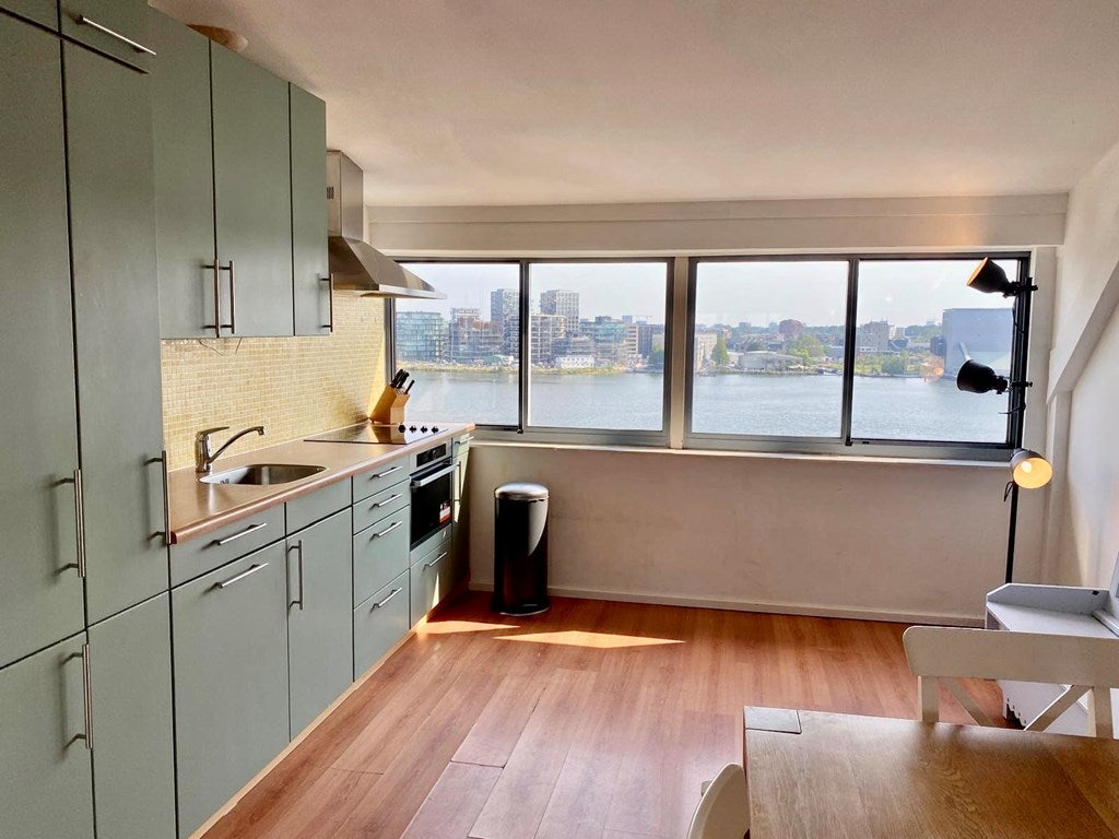 Woning te huur: Silodam, Amsterdam