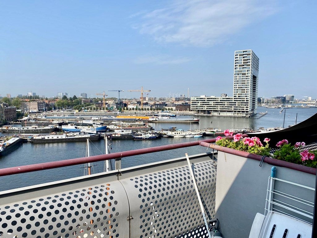 Woning te huur: Silodam, Amsterdam