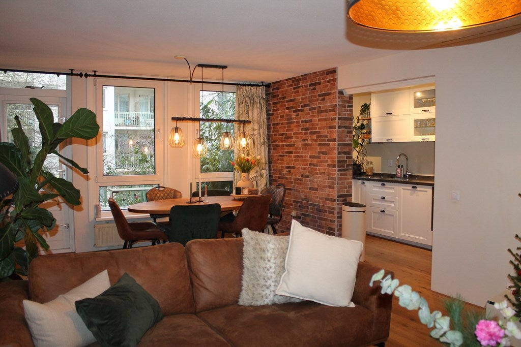 Woning te huur: Borgerstraat, Amsterdam