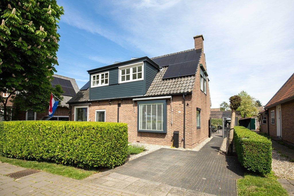Huis Kastanjelaan 7 in Aalsmeer