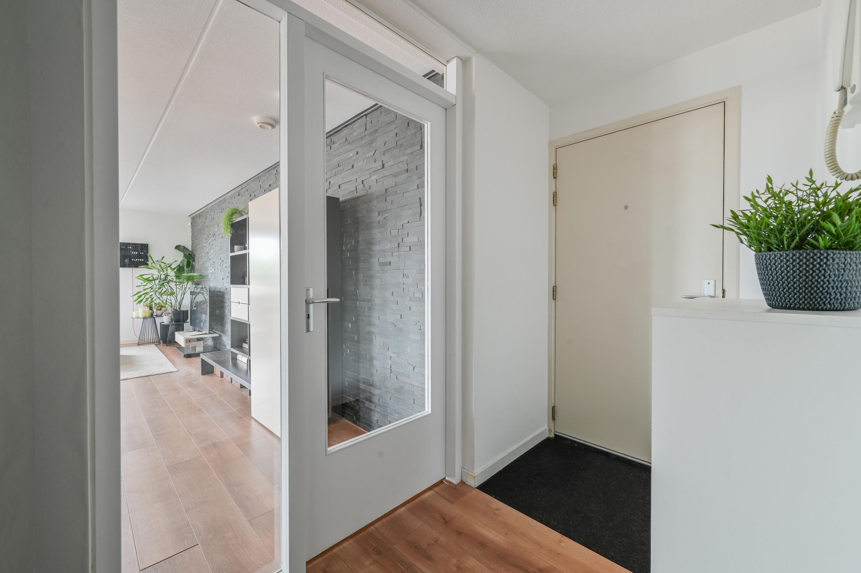 Woning te huur: Geuzenkade, Amsterdam