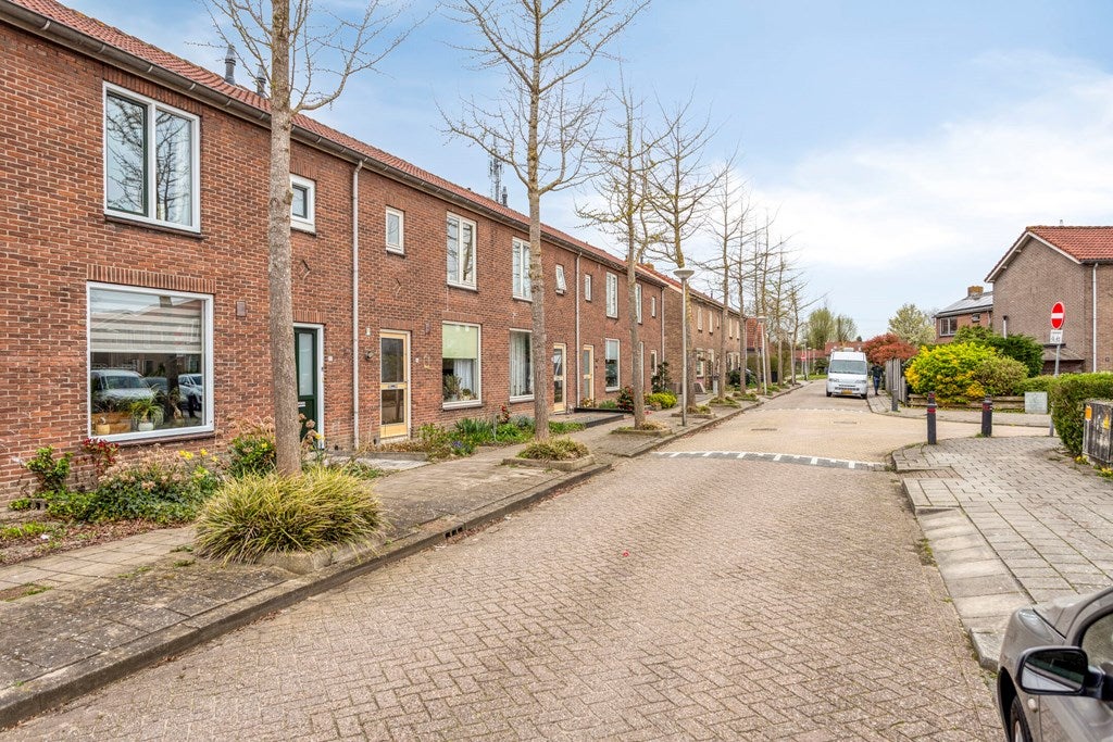 Huis Kon Wilhelminastraat 12 in Nieuwerkerk aan den IJssel