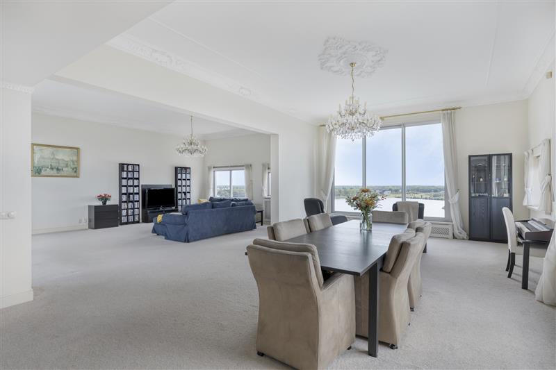 Appartement te koop: Hengelostraat 158, Almere