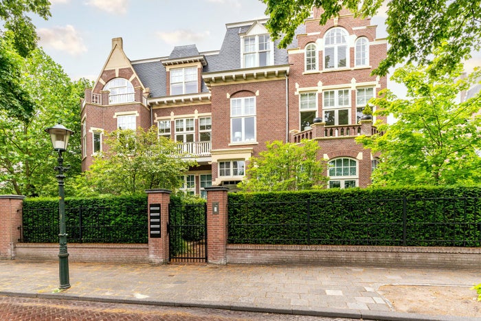 Te huur: Appartement Van Stolkweg 8 B. in Den Haag