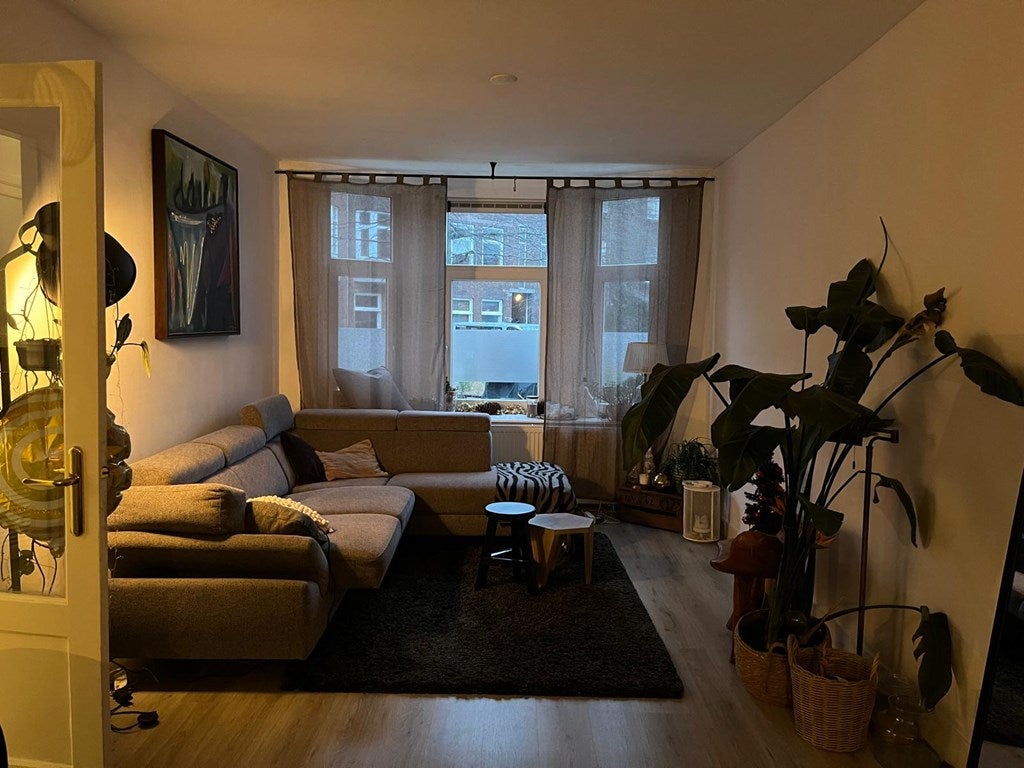Appartement Nunspeetlaan 97 in Den Haag