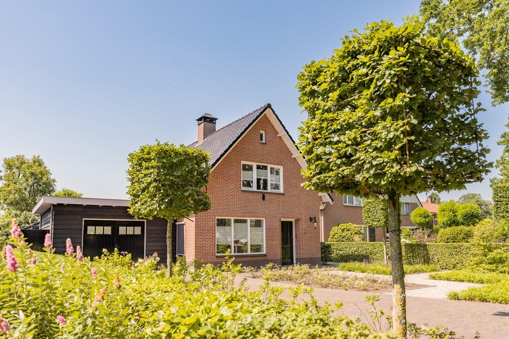 Huis Kon Wilhelminaweg 82 in Amerongen
