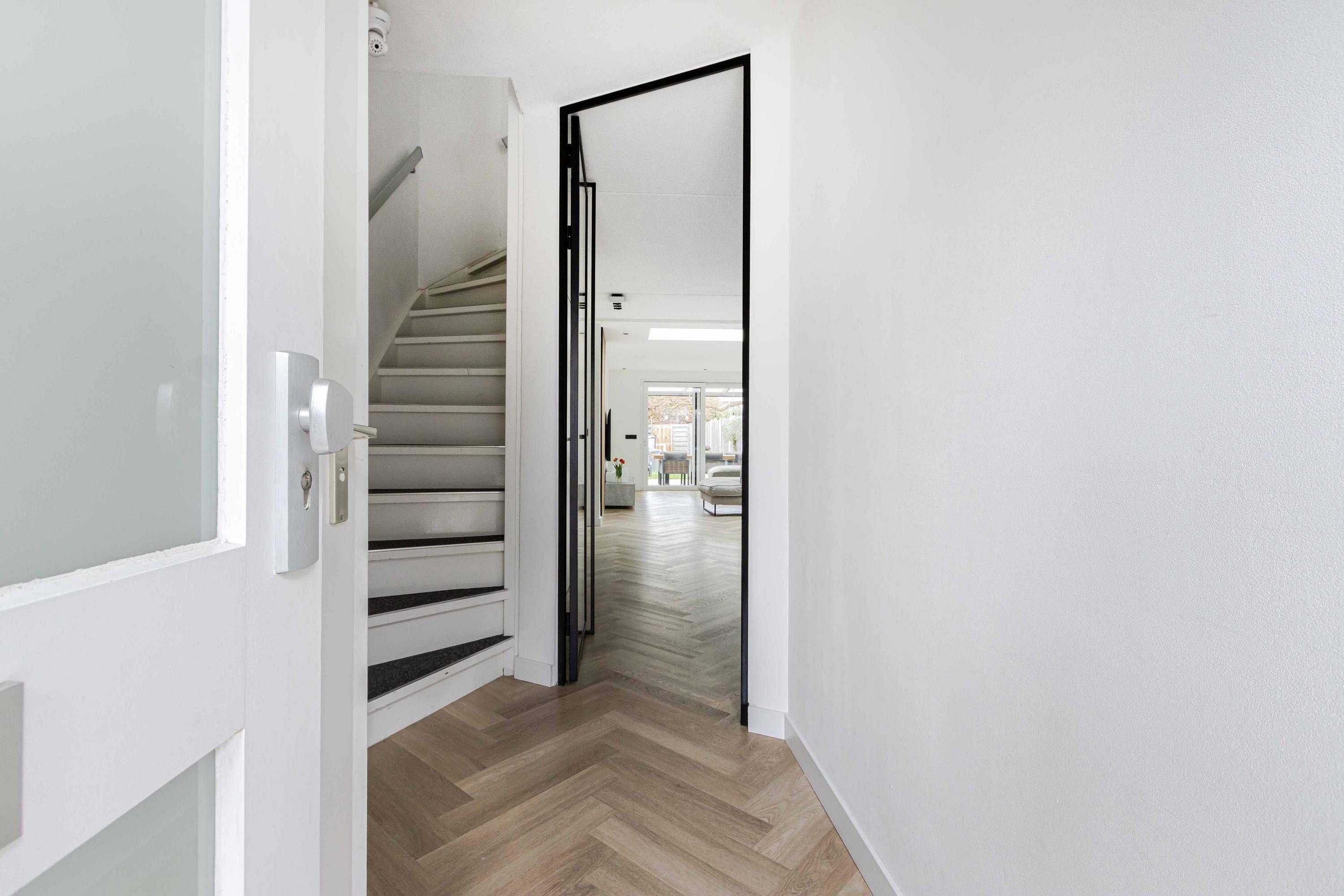 Tussenwoning te koop: Burchtstraat 21, Bunde