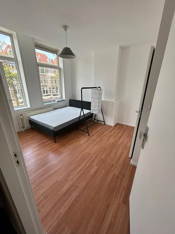 Te huur: Appartement Regentesselaan 352 A in Den Haag