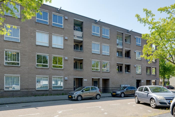 Brentanostraat 24