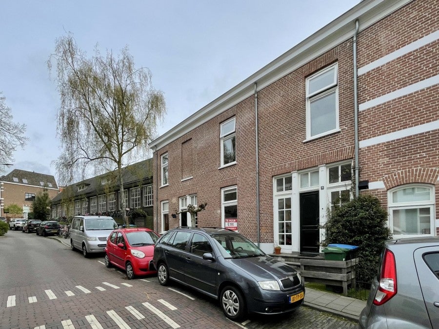 Flat Van Slichtenhorststraat