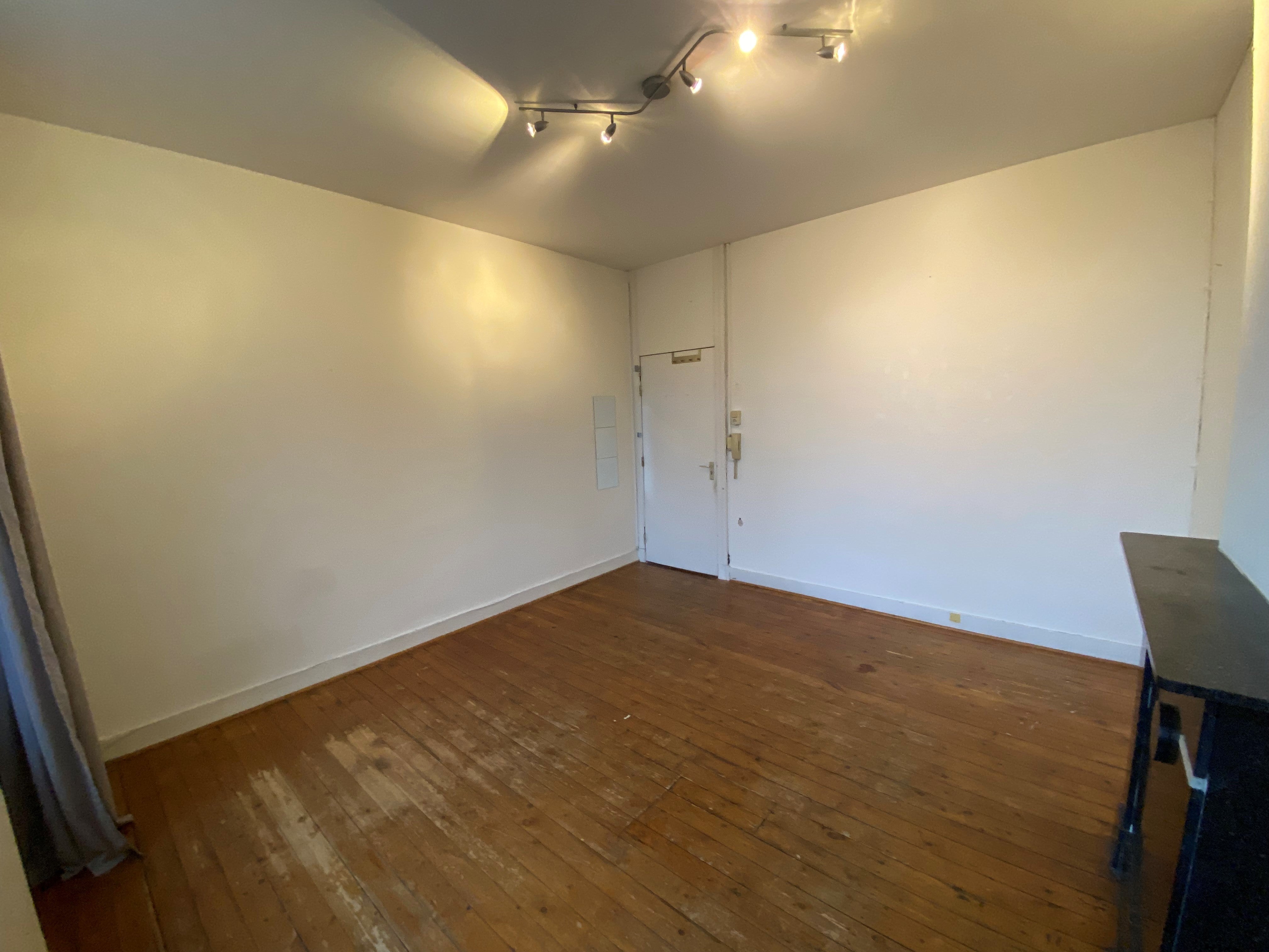 Kamer te huur: Sint Maartenslaan 4-1.4, Maastricht
