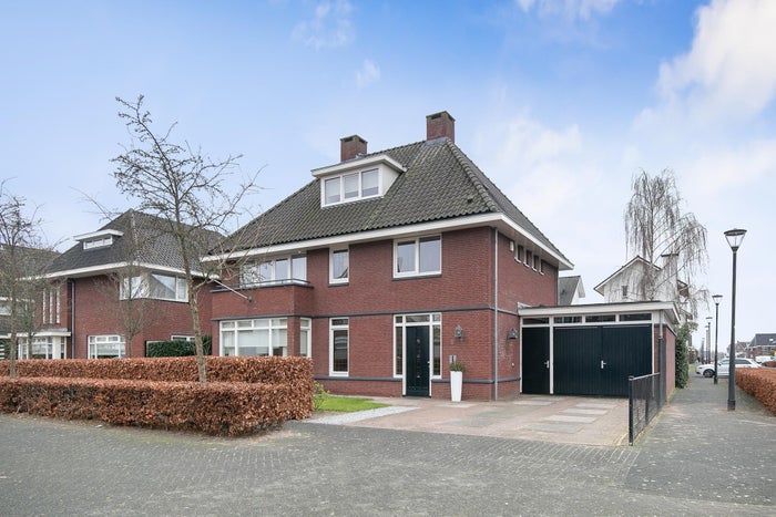 Velpstraat 8