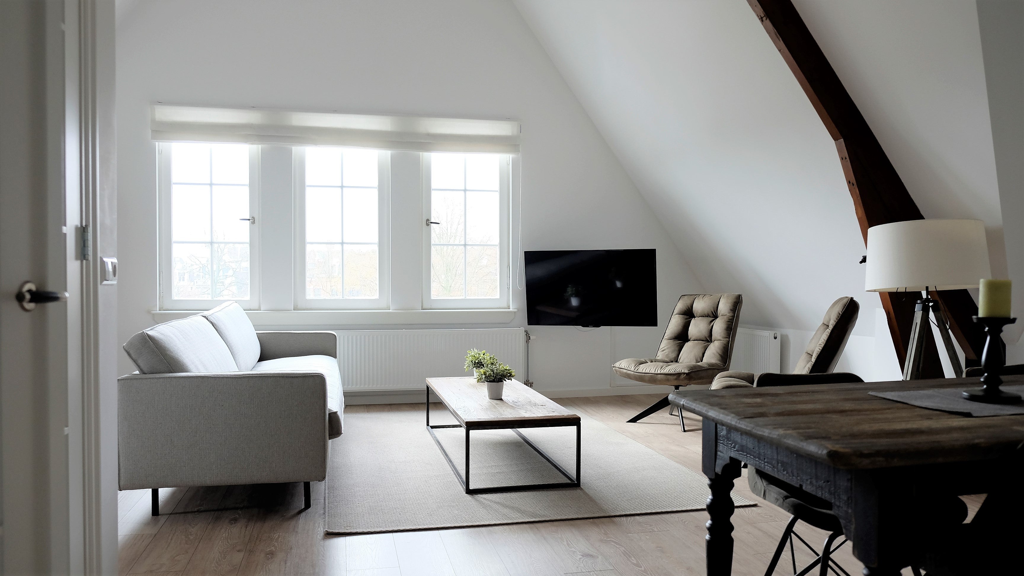 Appartement te huur: R. J. Schimmelpennincklaan 2C, 'S-Gravenhage