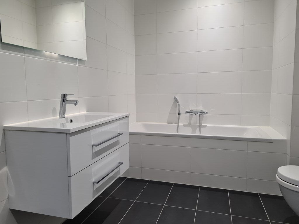 Woning te huur: Maaskade, Rotterdam