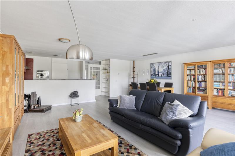 Appartement te koop: Rosa Luxemburgpark 83, Purmerend