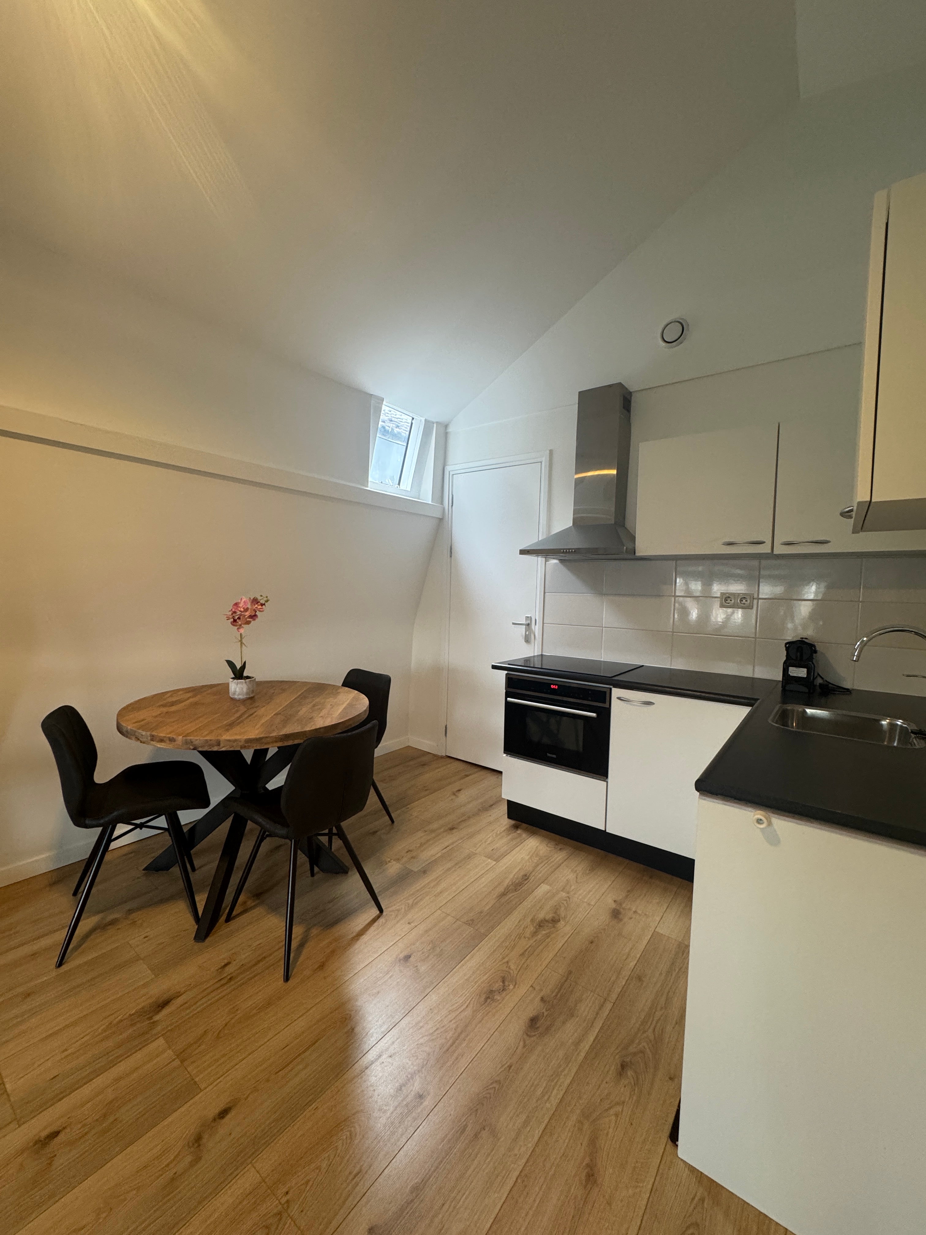 Woning te huur: Middellandplein, Rotterdam