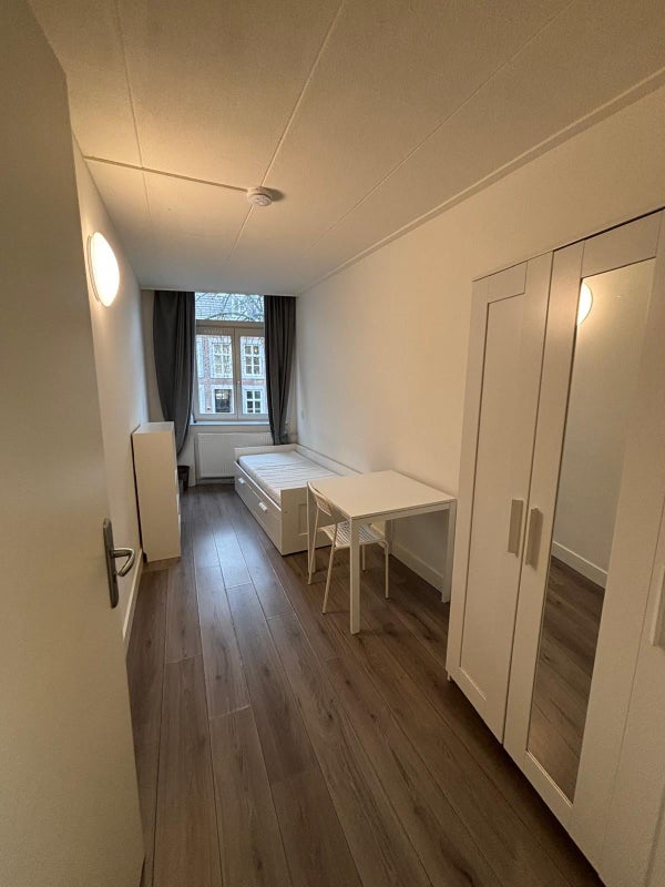 Kamer Grote Looiersstraat