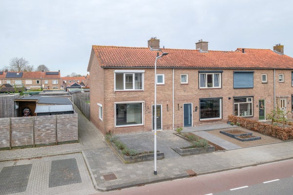 Huis Stuivenbergstraat 28 in Genemuiden