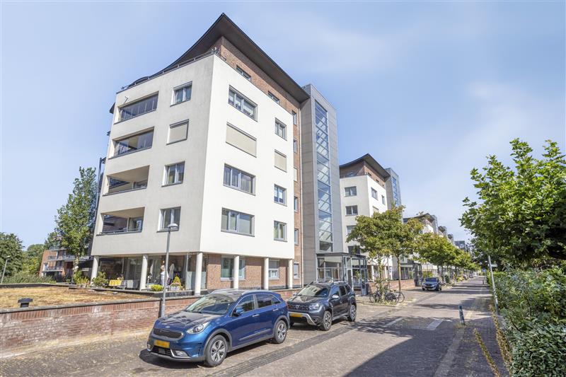 Appartement te koop: Lobeliuslaan 46, Oegstgeest