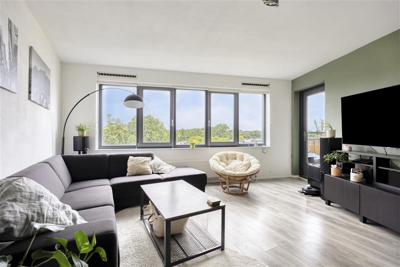 Appartement te koop: Annie M.G. Schmidtstraat 53, Alkmaar