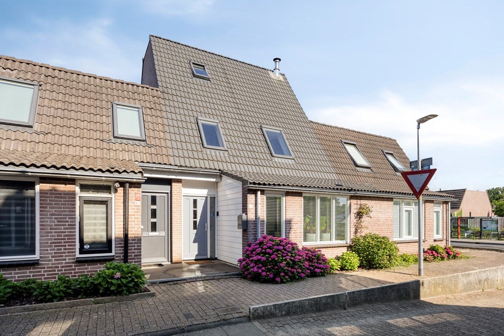 Huis Schapenmeent 67 in Almere