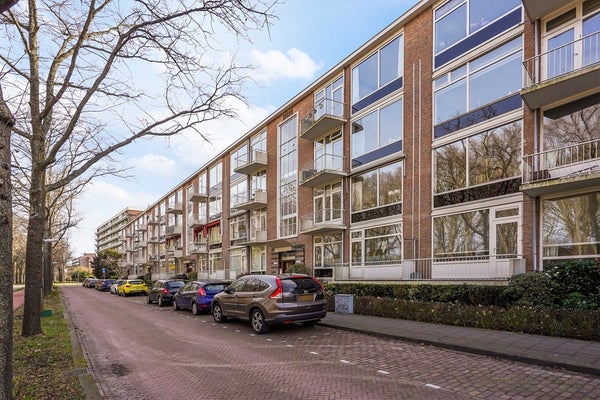 Appartement Generaal Spoorlaan 367 in Rijswijk